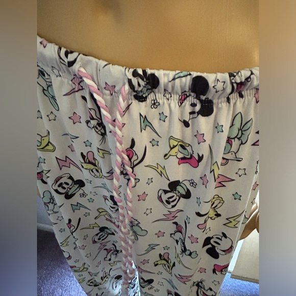 Disney, character pajama bottoms with gathered ankles. Sz L (12-14) - Picture 4 of 6